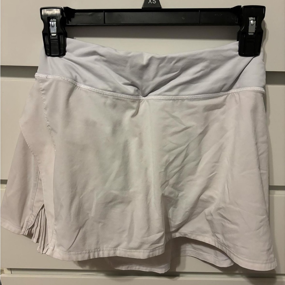 White lululemon skirt